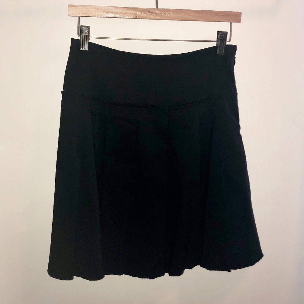 BCBGMaxAzria Black Pleated Skirt
